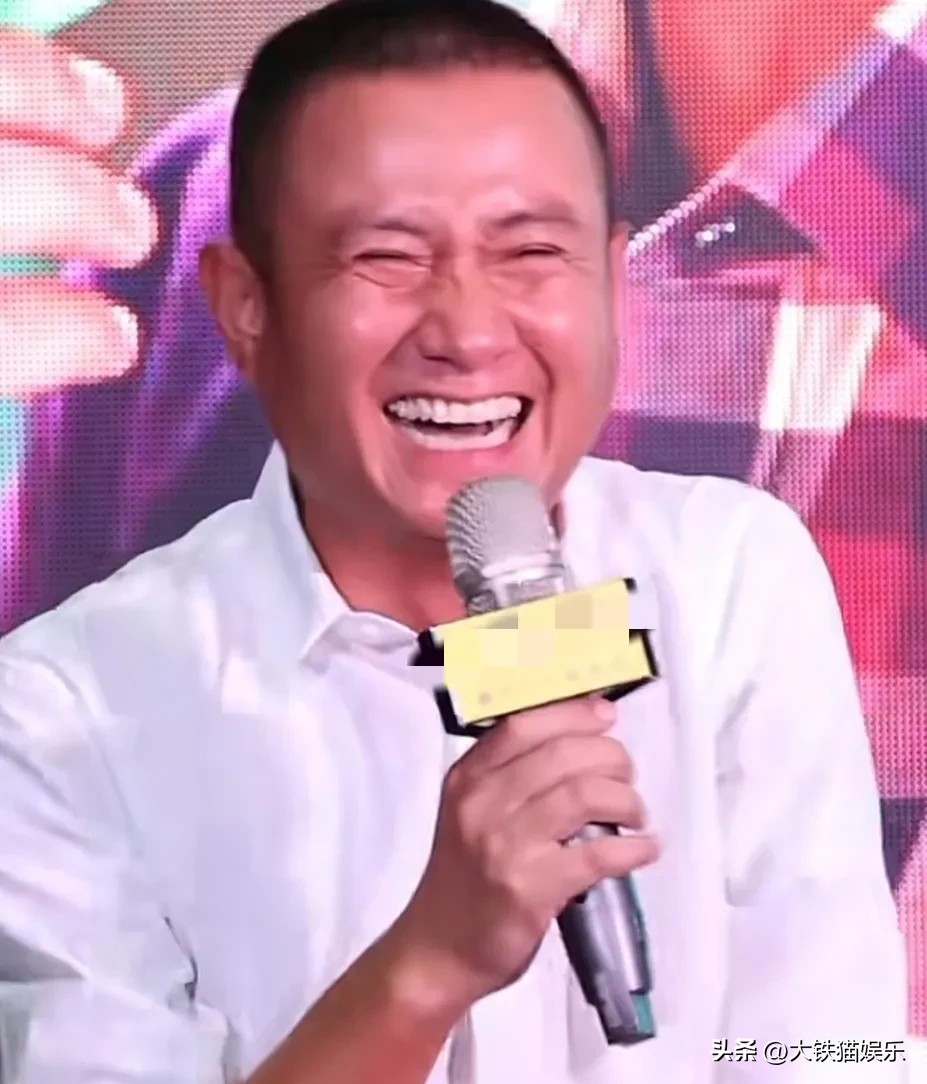 《雪豹》12年后男主凉了,女主退圈当霸总,“关系户”逆袭成顶流