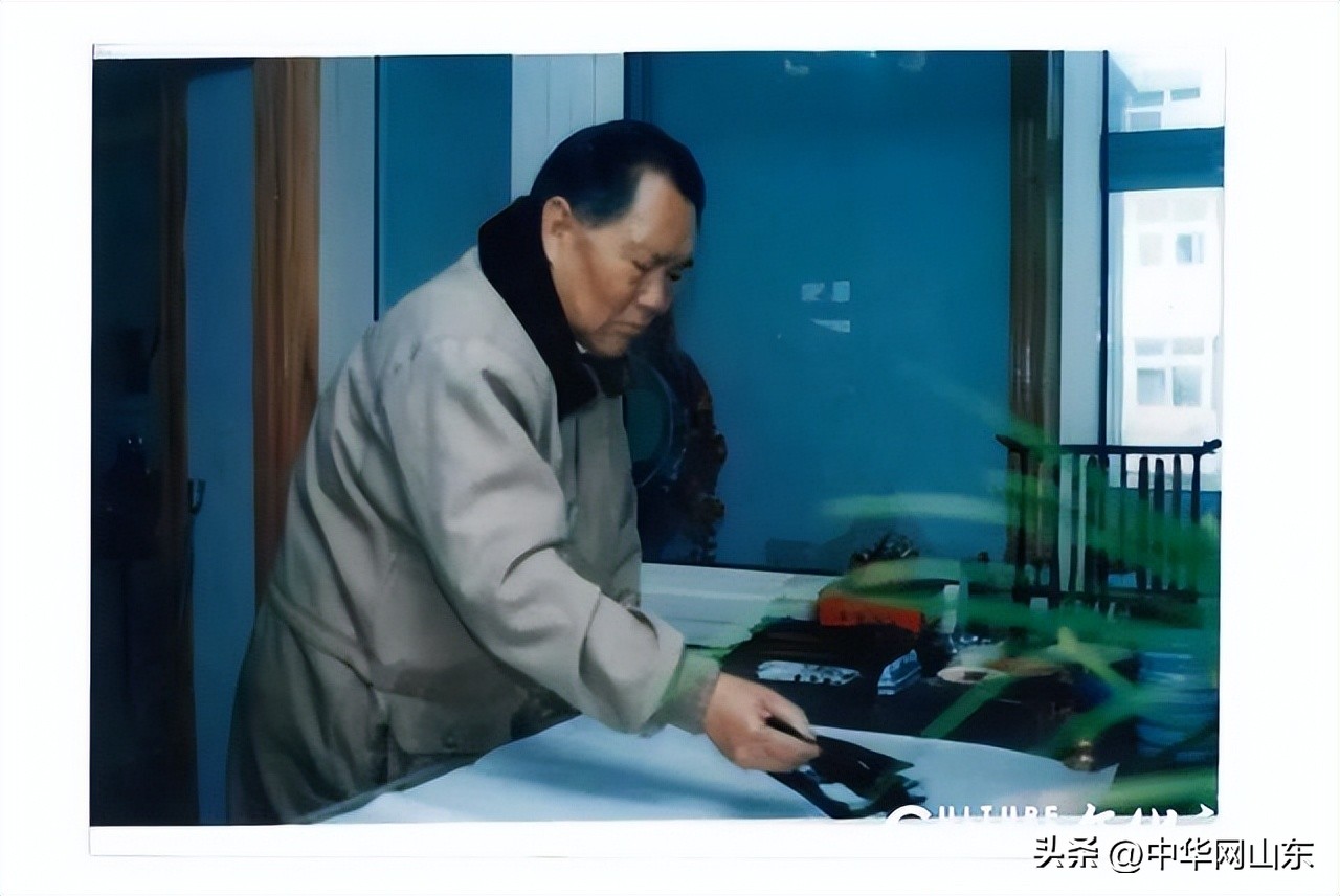 山东籍画家孙博文巨幅水墨画,极端的画家