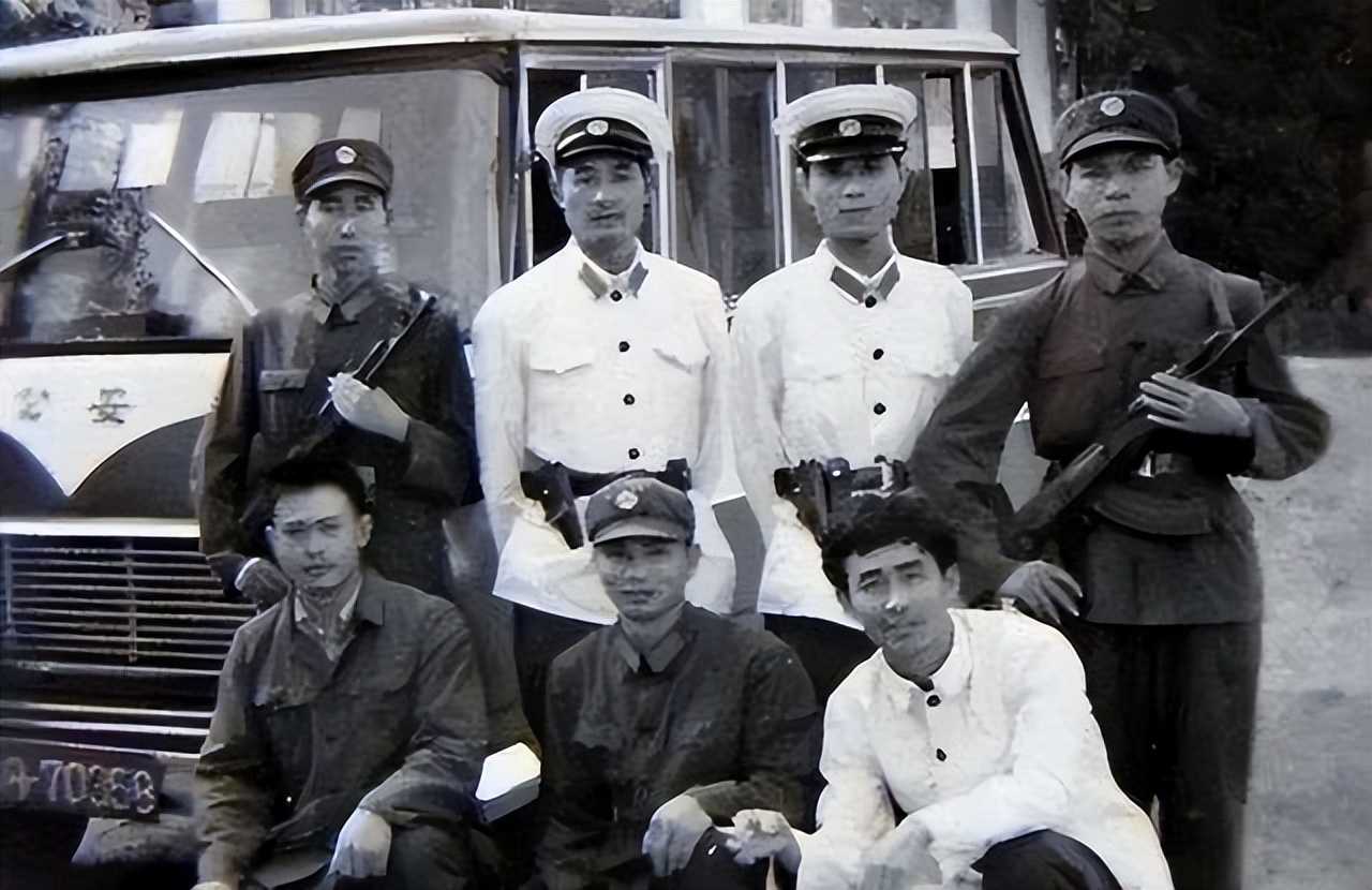 彭德怀贴身警卫员离奇身亡背后，一个巨大的阴谋被揭开