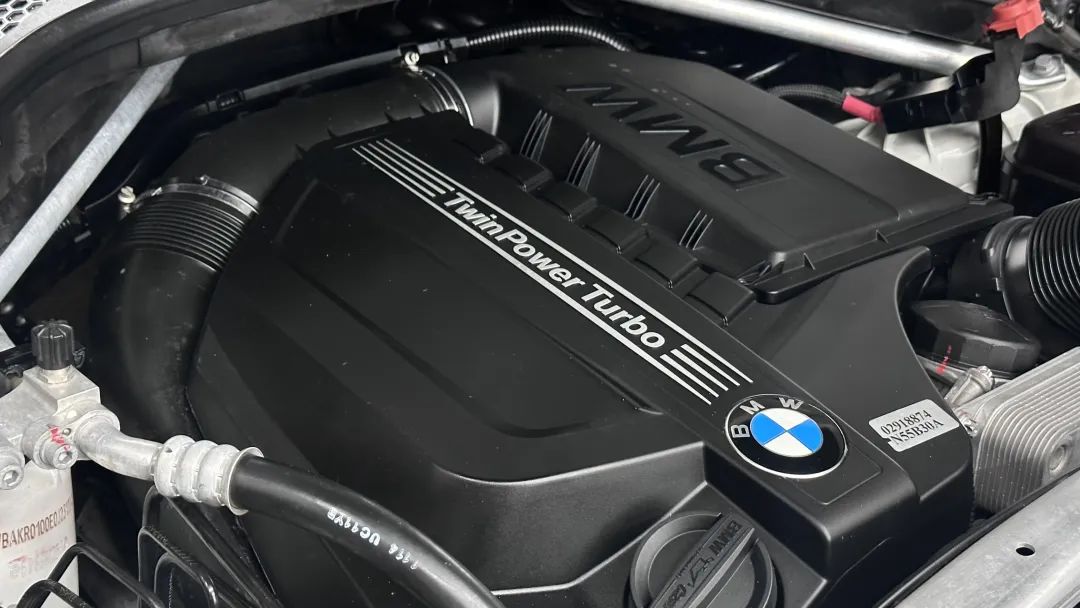 经典老车宝马x5翻新,宝马x5二手车整备翻新费用