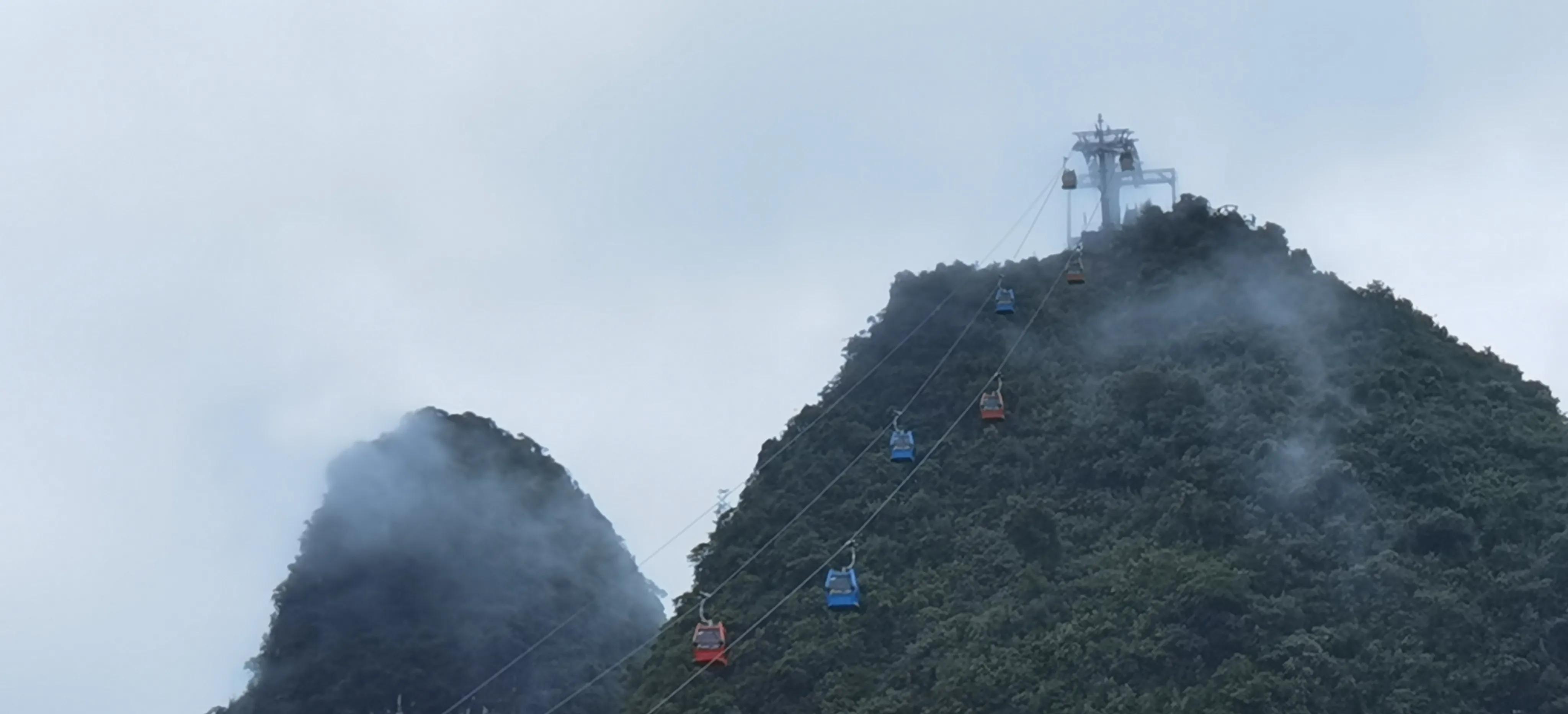 桂林阳朔如意峰一镜到底,阳朔如意峰全景