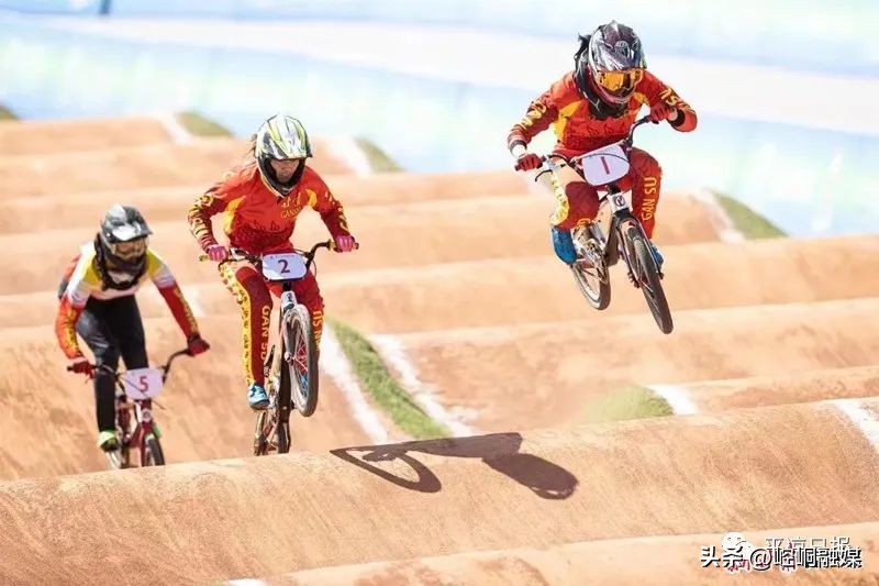 平凉泾川足球赛,甘肃泾川文汇足球赛视频