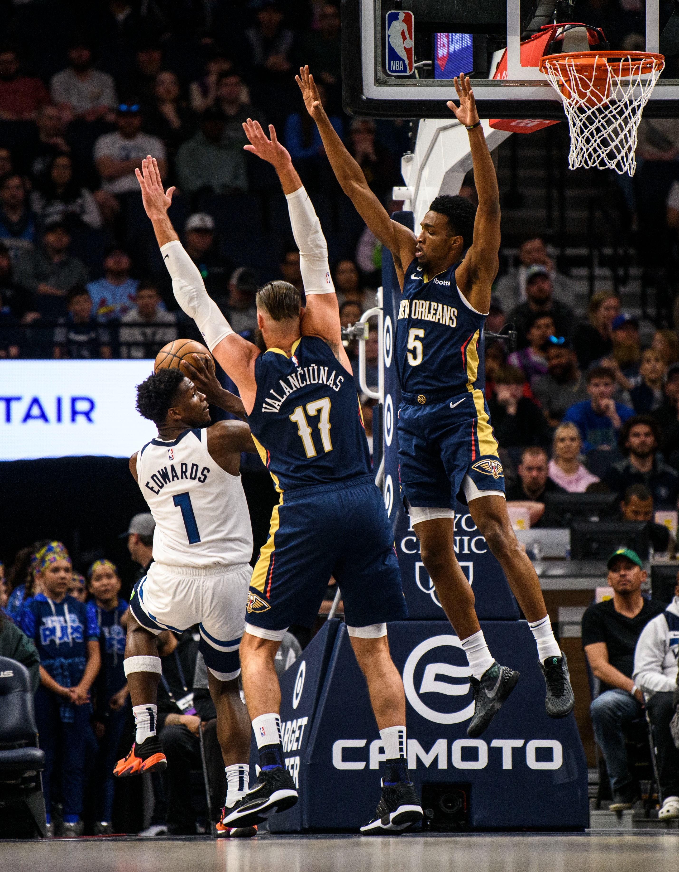 东契奇谈自己经常抱怨裁判,各个球星对东契奇评价