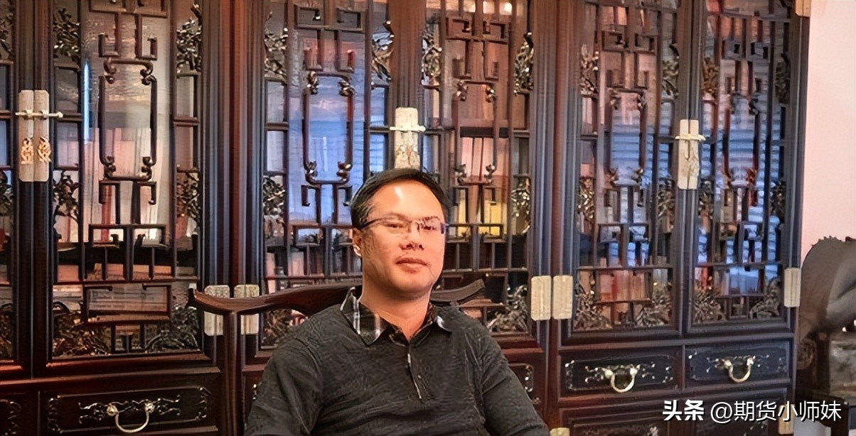 期货大佬的交易手法和技巧有哪些,详细剖析一个期货高手的交易思路