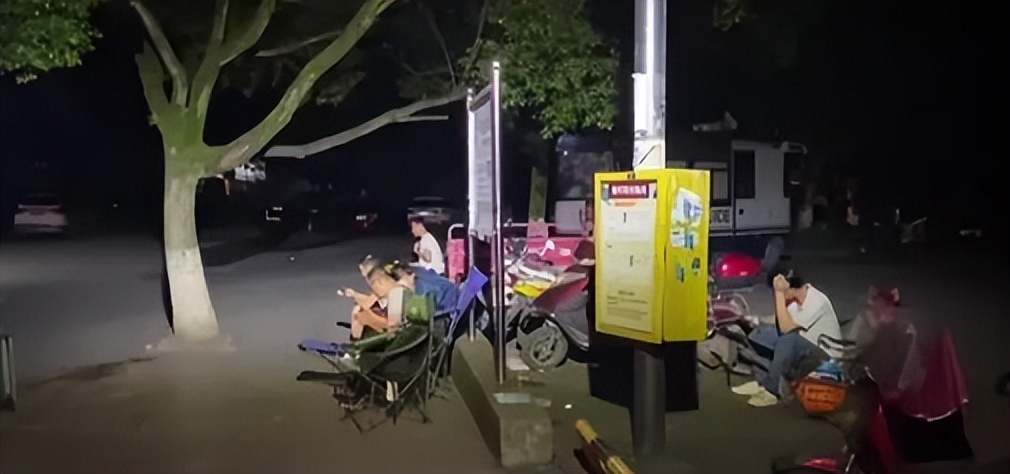 万名横店群演现状,横店20万群演现状