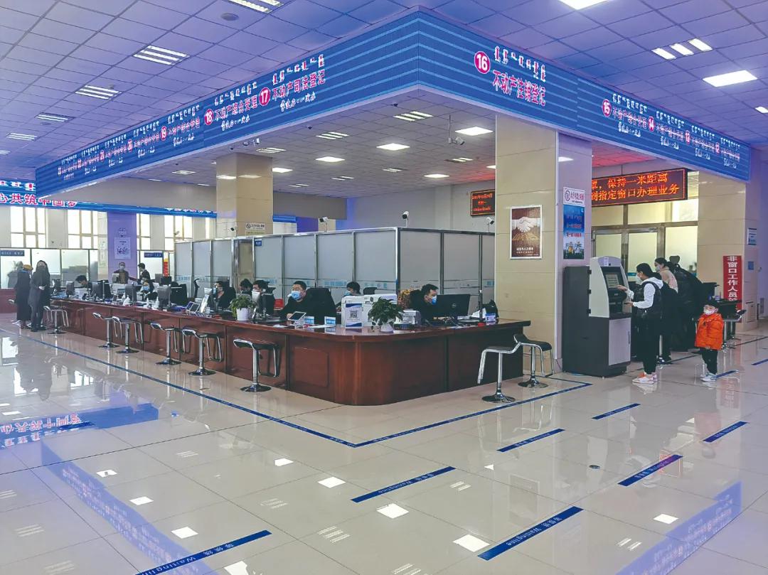 记者暗访我市多家窗口单位 (记者暗访多单位节后上班)