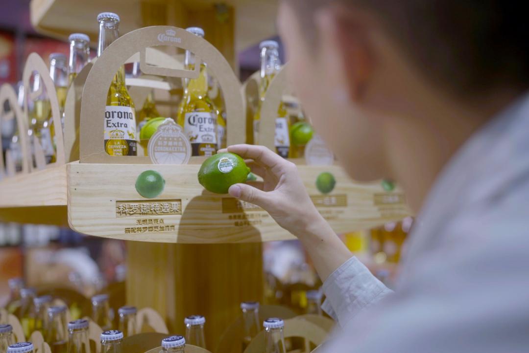 从一颗获奖的“青柠”，看百年百威如何穿越品牌周期