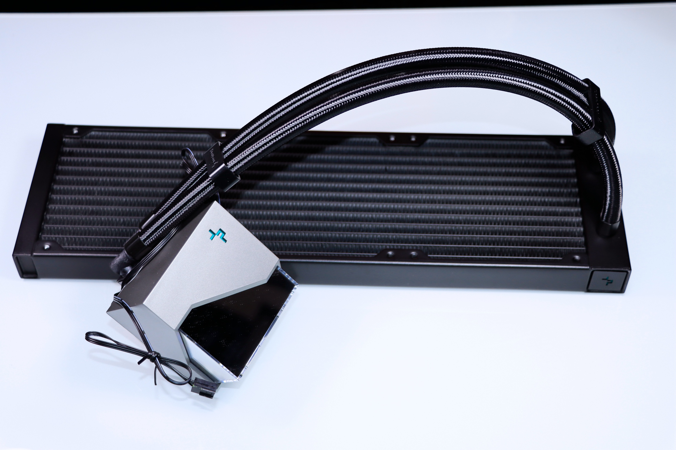 b760-ggaming小吹雪主机搭配,b760-g吹雪13600kf测评