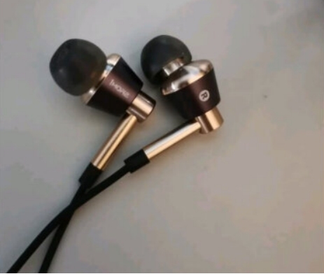 降噪入耳式有线耳机十佳评测,降噪好音质好的头戴式耳机推荐