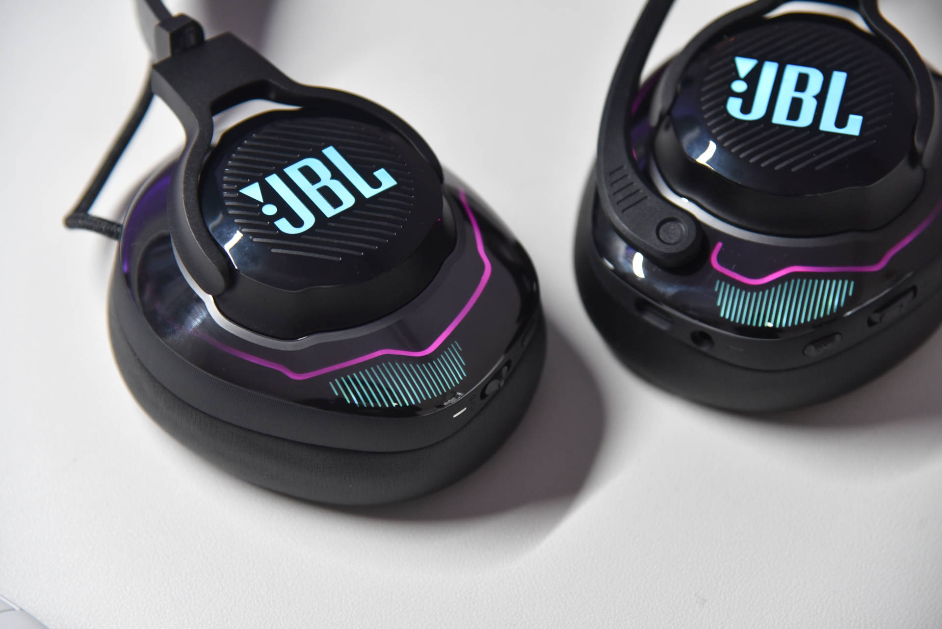 jblquantum100娓告垙鑰虫満娴嬭瘎,鏃犵嚎鑰虫満鐢电珵鑰虫満