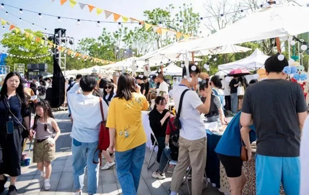 嗨吃波龙套餐,嗨购团购龙虾