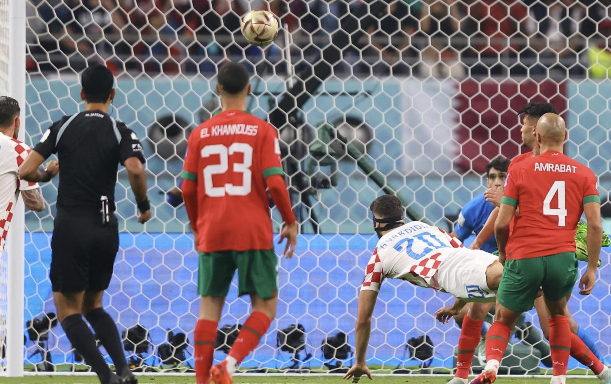 快乐足球放飞梦想,快乐足球追逐梦想放飞未来