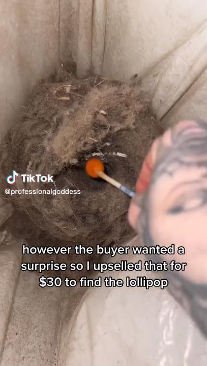 美国女子网售重口垃圾：灰尘脏水，指甲舌苔，真有人高价买？