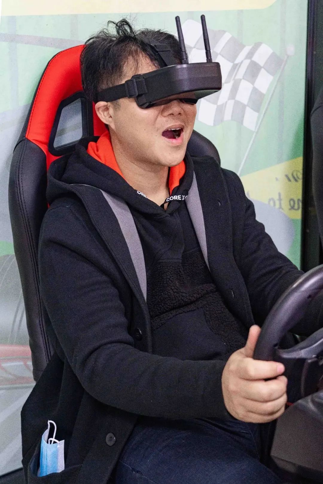 承包你一天的吃喝玩乐，酸菜鱼，烧烤，电竞...全都有