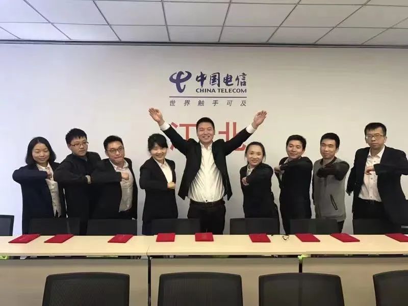 主题教育劳模先进在行动乘风破浪的电信人（第二期）