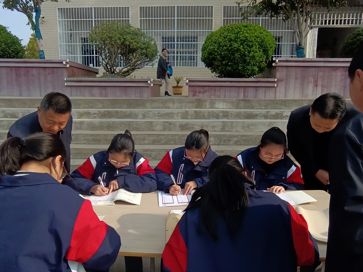 县教学教研工作会议上讲话,随县中心学校