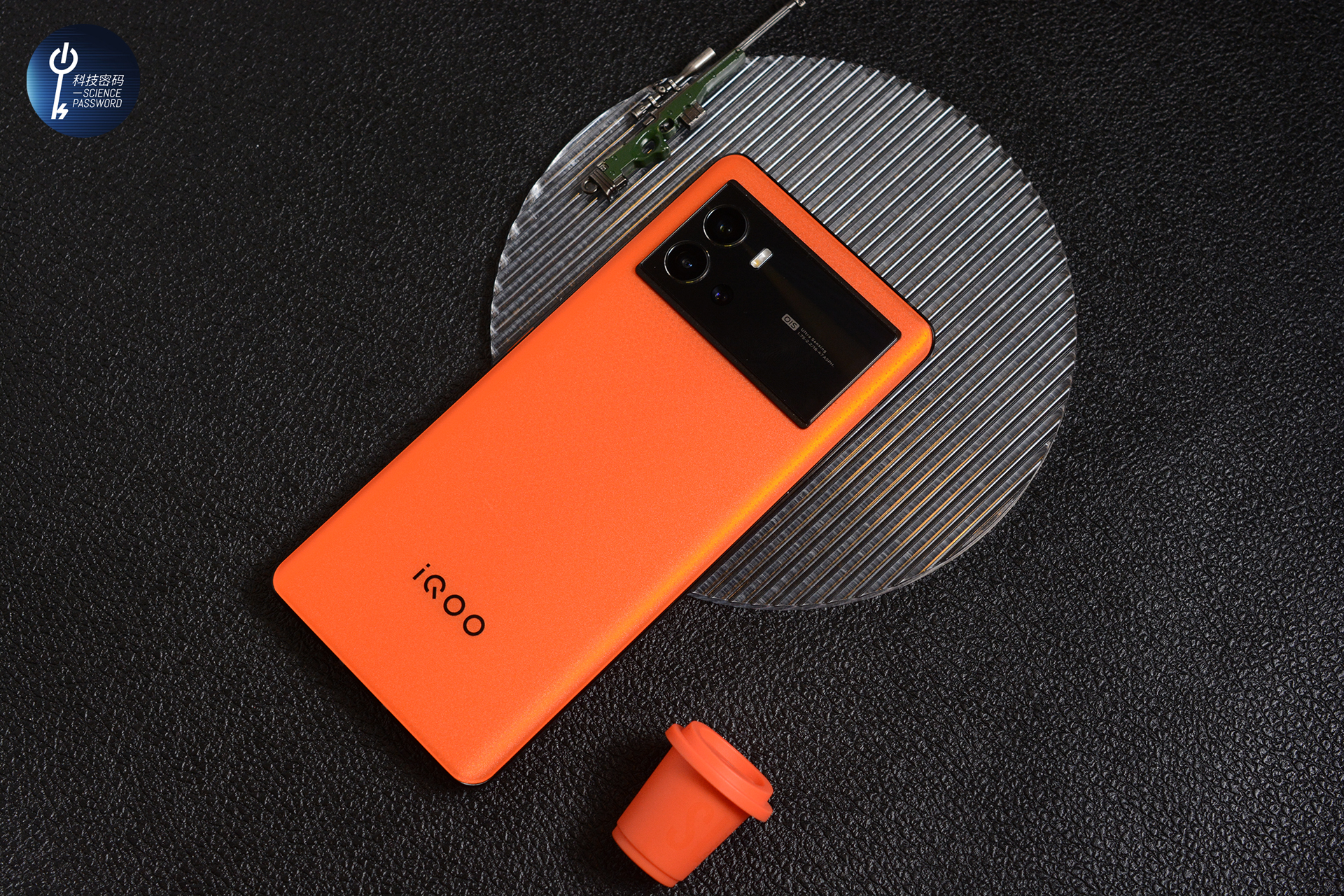 产品升级的里程碑之作iqoo9pro,专打游戏的手机iqoo9