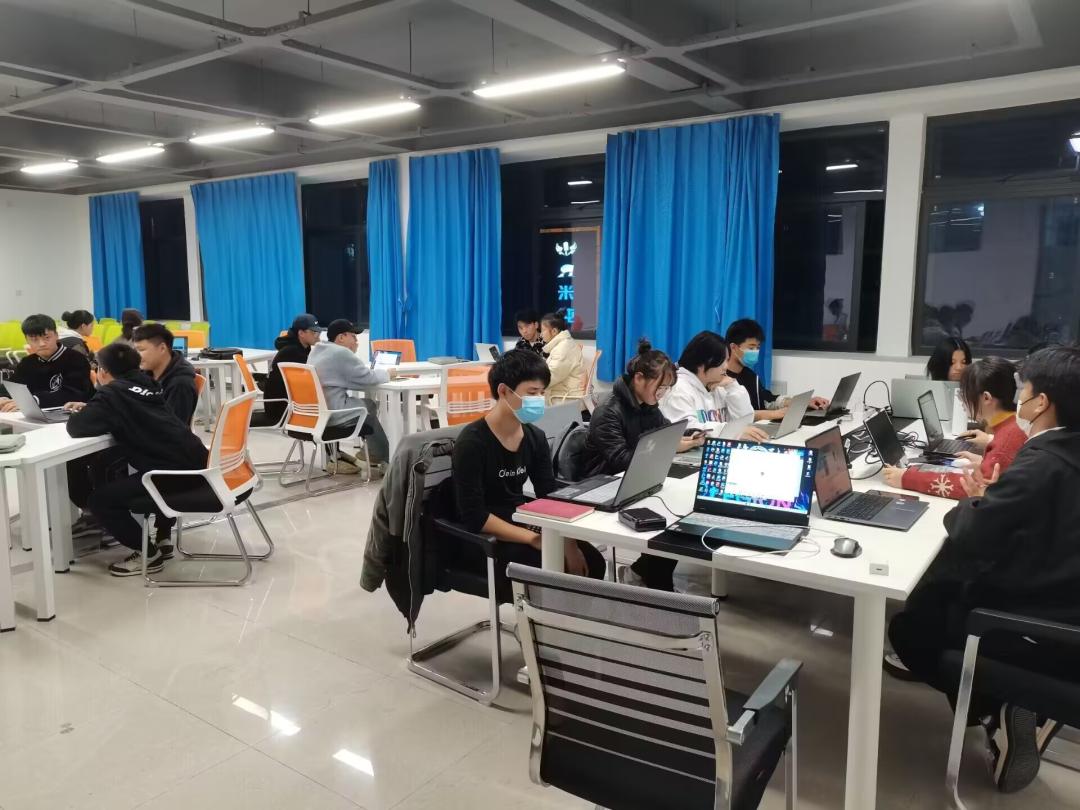 数字经济专业学院,数字经济新职业学院欢迎交流学习