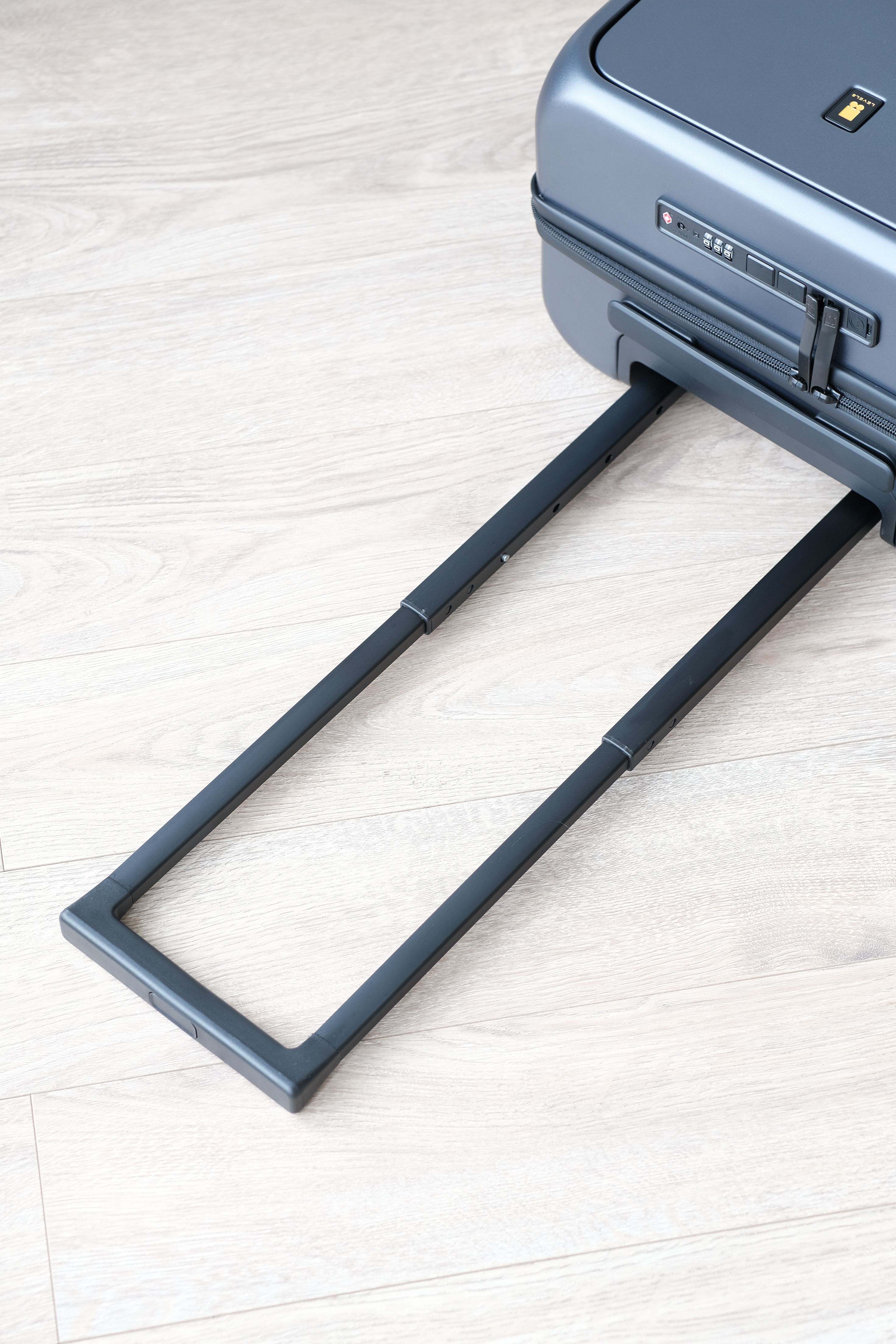 简约有范儿地平线8号行李箱,地平线八号行李箱推荐