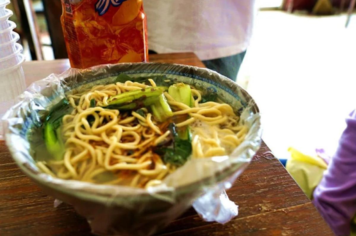 塑料袋的危害有多可怕,转告父母五类食品越吃多越有害