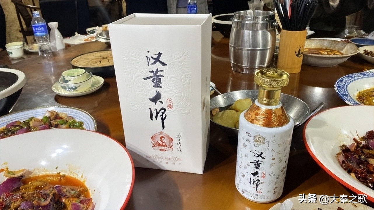 李白为什么能喝十八碗酒,李白当时喝的酒有几度