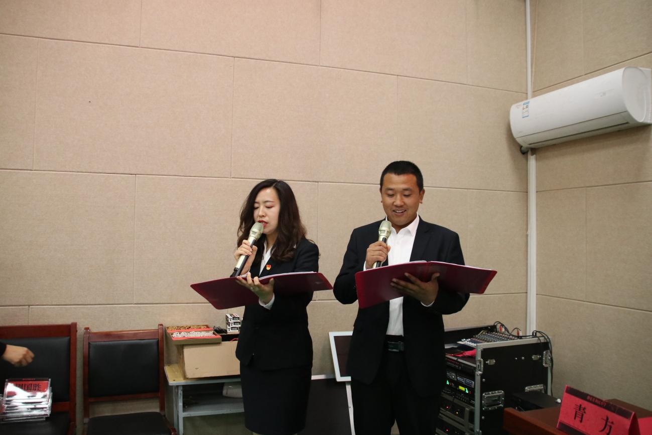 闈掕摑宸ョ▼鎼烘墜鍏辫耽甯堝緬缁撳浠紡,闈掕摑鎼烘墜宸ョ▼