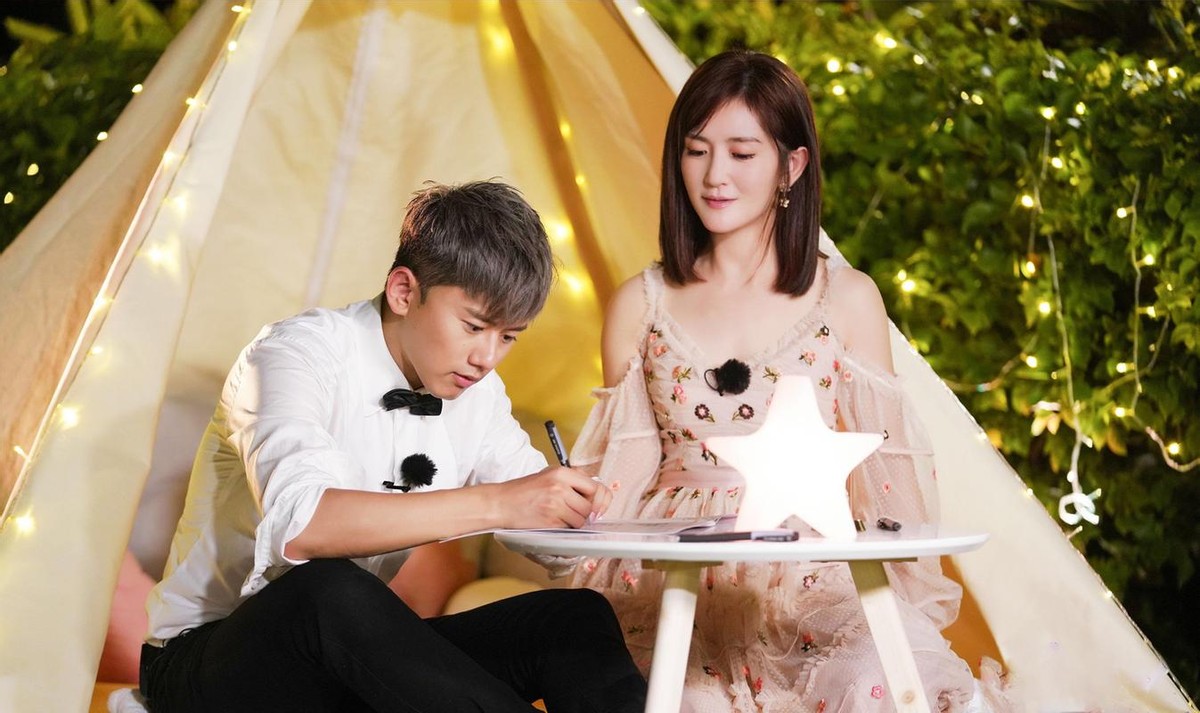 谢娜刚嫁给张杰,就因病切除了单侧输卵管,张杰:我只要她健康!