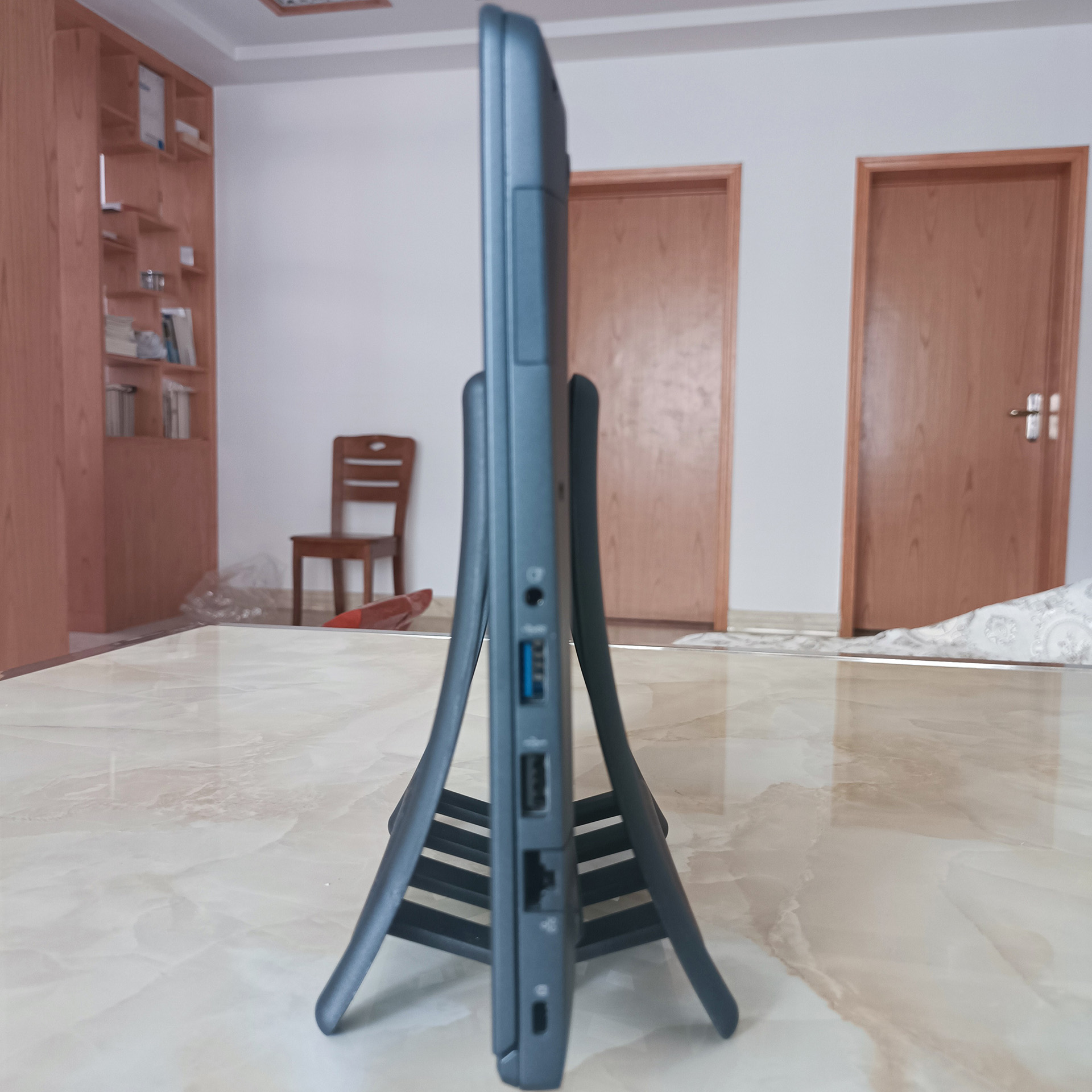 电脑支架澳洲进口多少钱,电脑支架北美价格