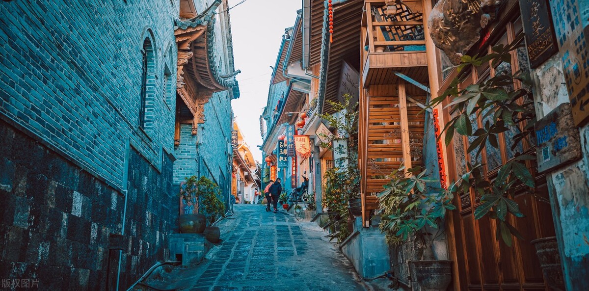 春节去云南哪里游玩有特色,春节除了云南还有哪里好耍