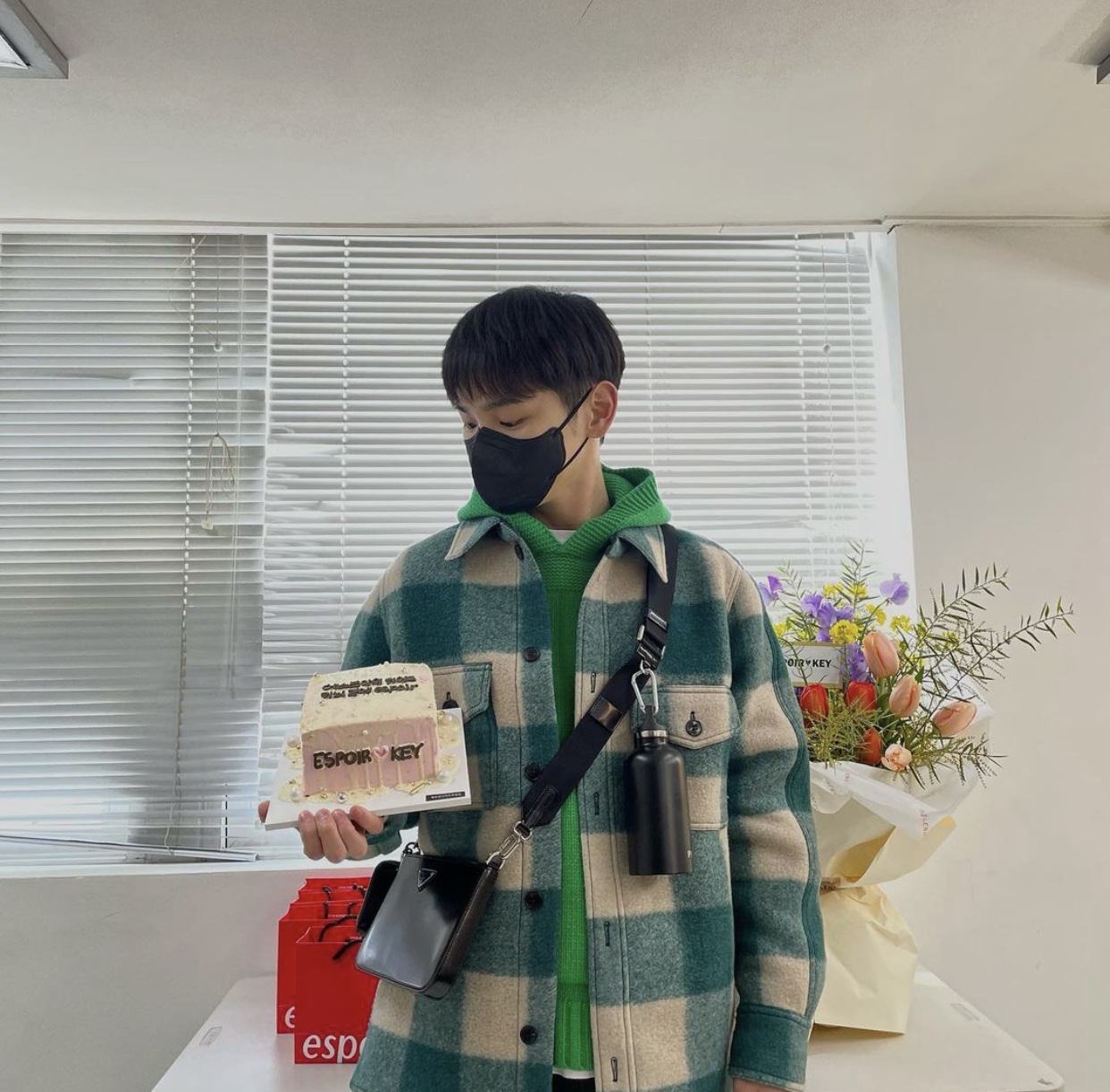 金秀贤日常生活穿搭,金秀贤帅气穿搭