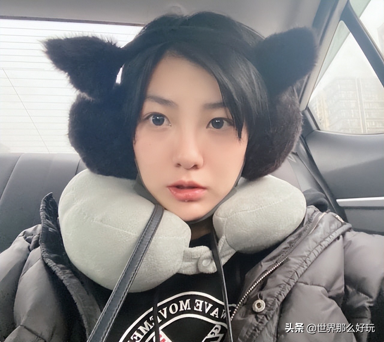 黝黑新娘穿粉色婚纱走红网络,新娘穿黑色婚纱引热议