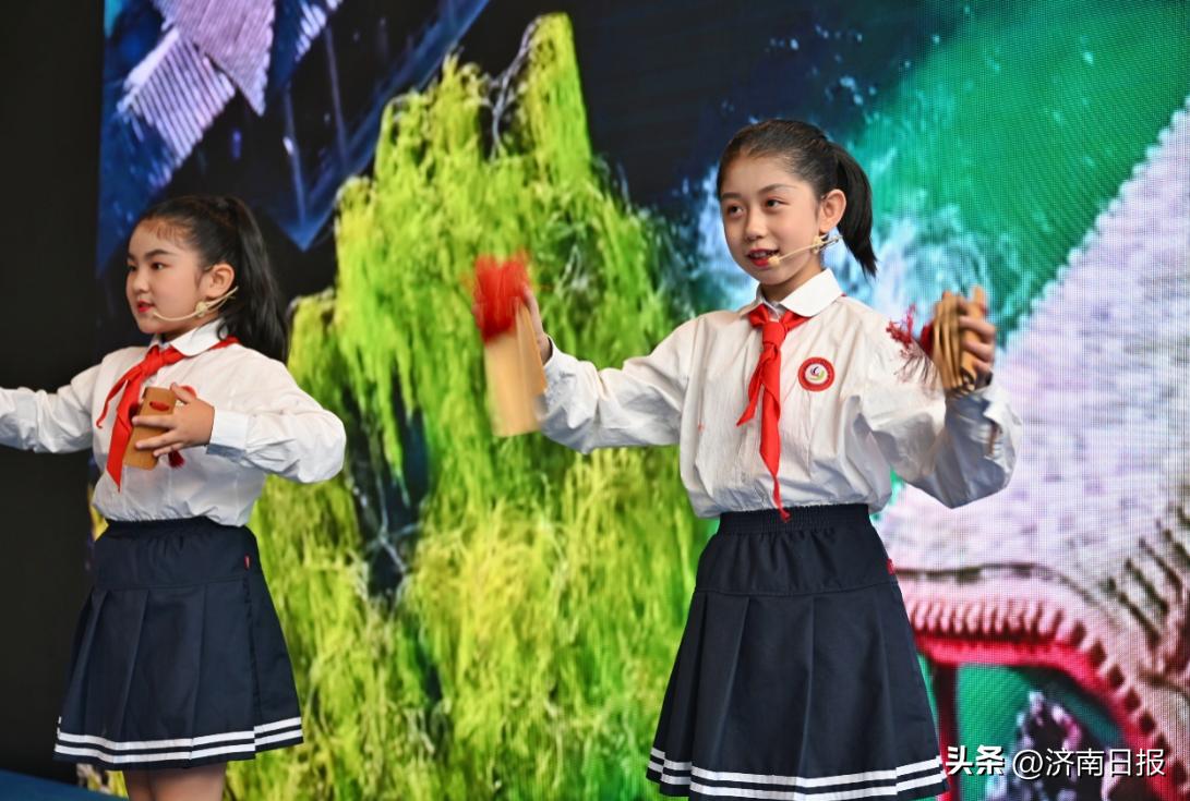 “少年泉城颂”精彩开场，千名“泉娃”传诵泉文化，带您领略泉民阅读新样态