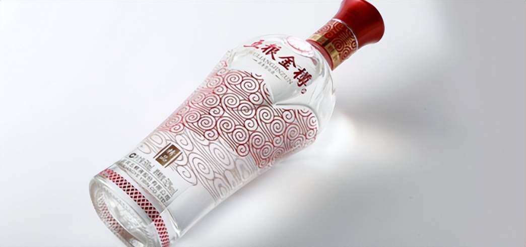 五粮金樽红樽52度怎么样,五粮金樽品尝品鉴