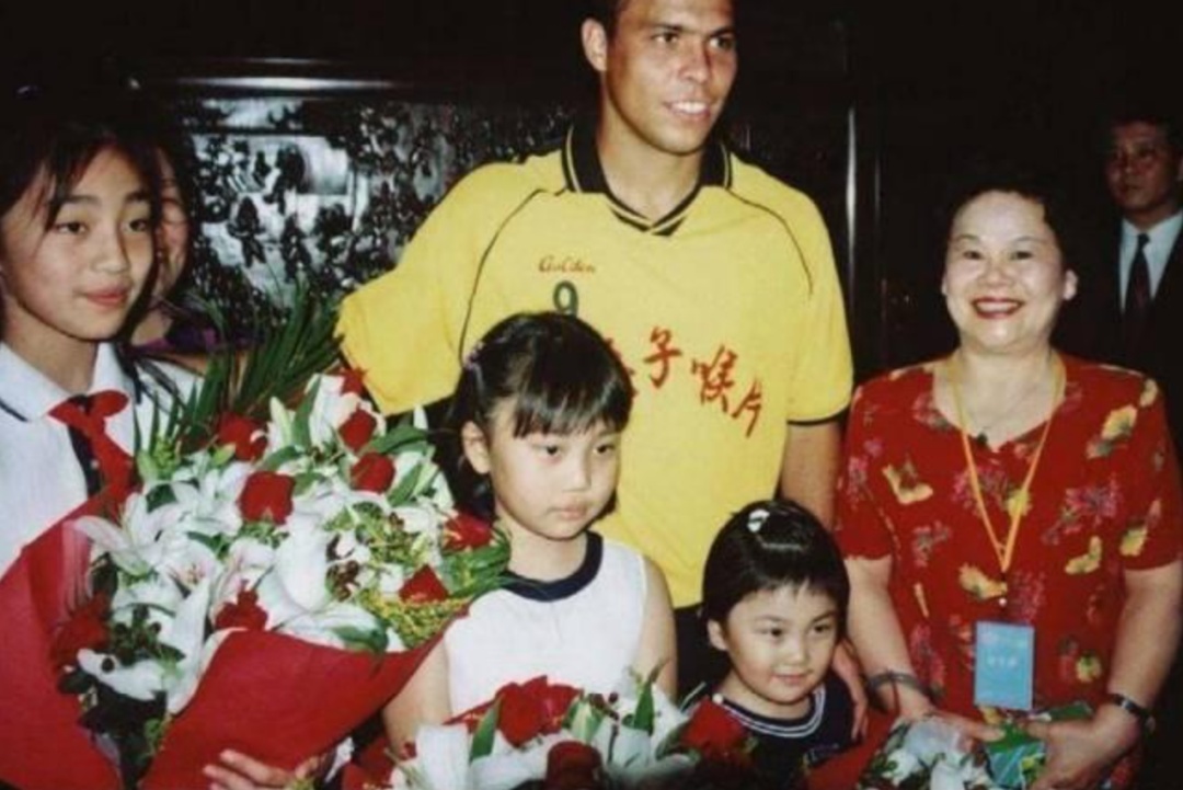 足坛罗纳尔多有多强,罗纳尔多职业生涯过了多少门将