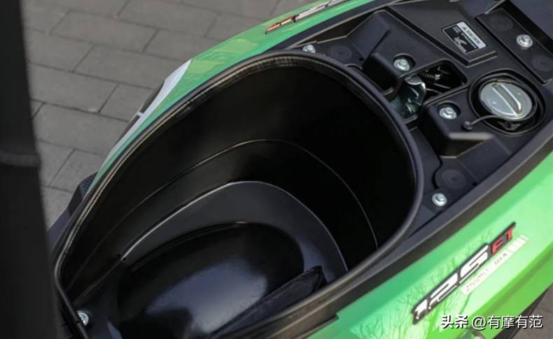 宗申小乔125踏板直降1000元,已经降价的125踏板