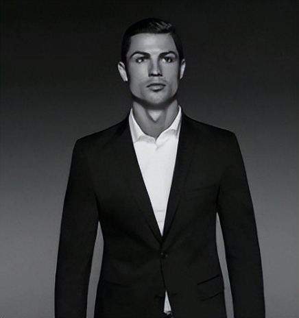 两大球王讨论梅西,两大球王聊梅西