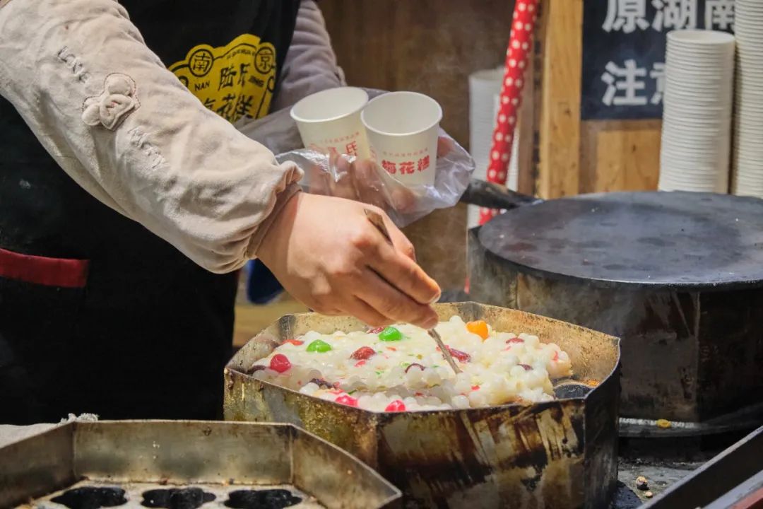 “我说它是南京小吃头牌，有人反对吗？”