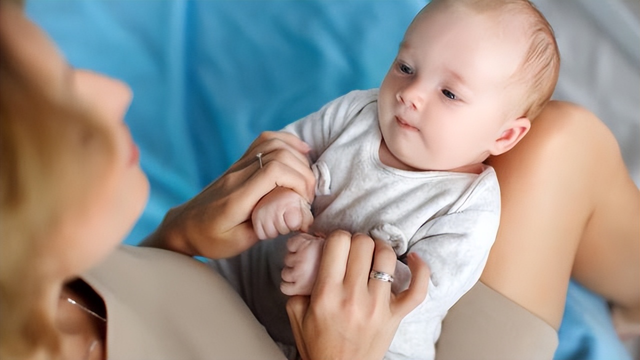 母乳对于儿童来说有用吗,母乳对孩子的好处和坏处