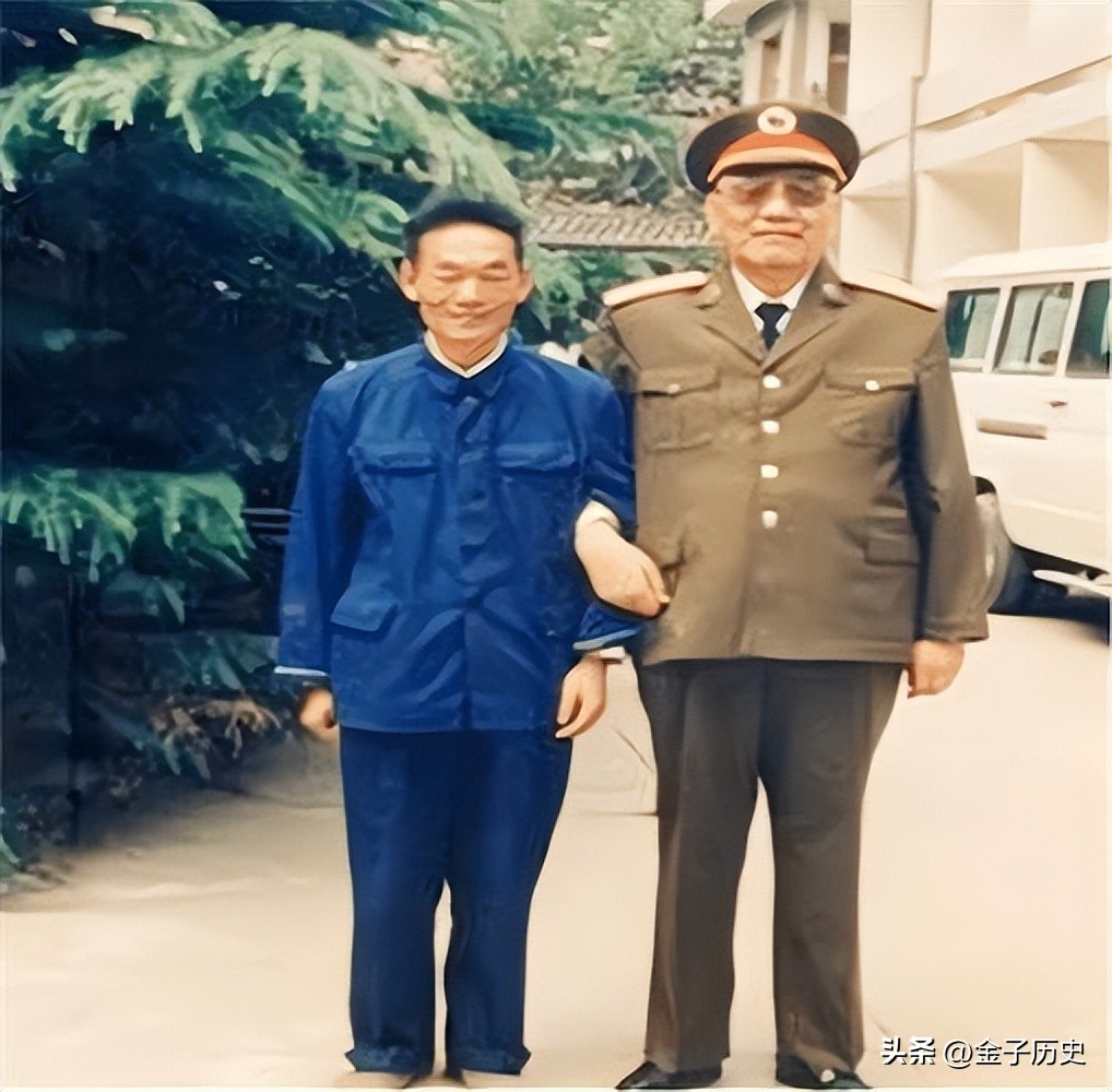 1973年，尤太忠给老领导*小平邓**送去5条中华烟，*小平邓**说了什么？