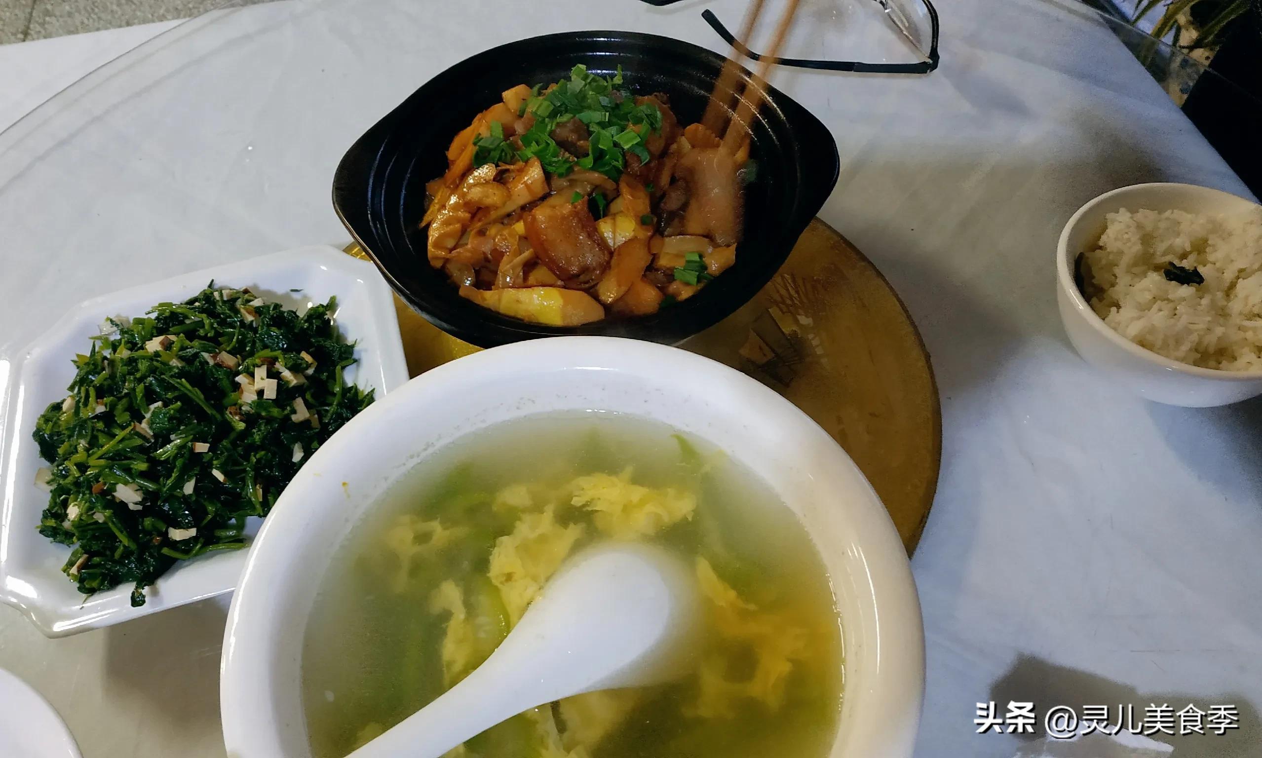 自驾皖南川藏线8天7晚，夫妻俩花费2千，美食美景苦乐尽收囊中