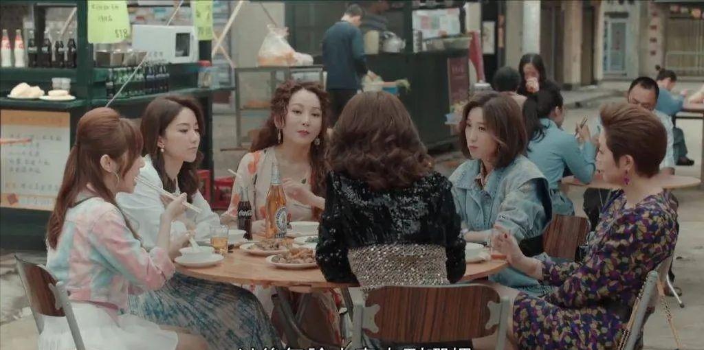 港版《华灯初上》将播，尺度大又重口味，前港姐冠军7年后再拍TVB