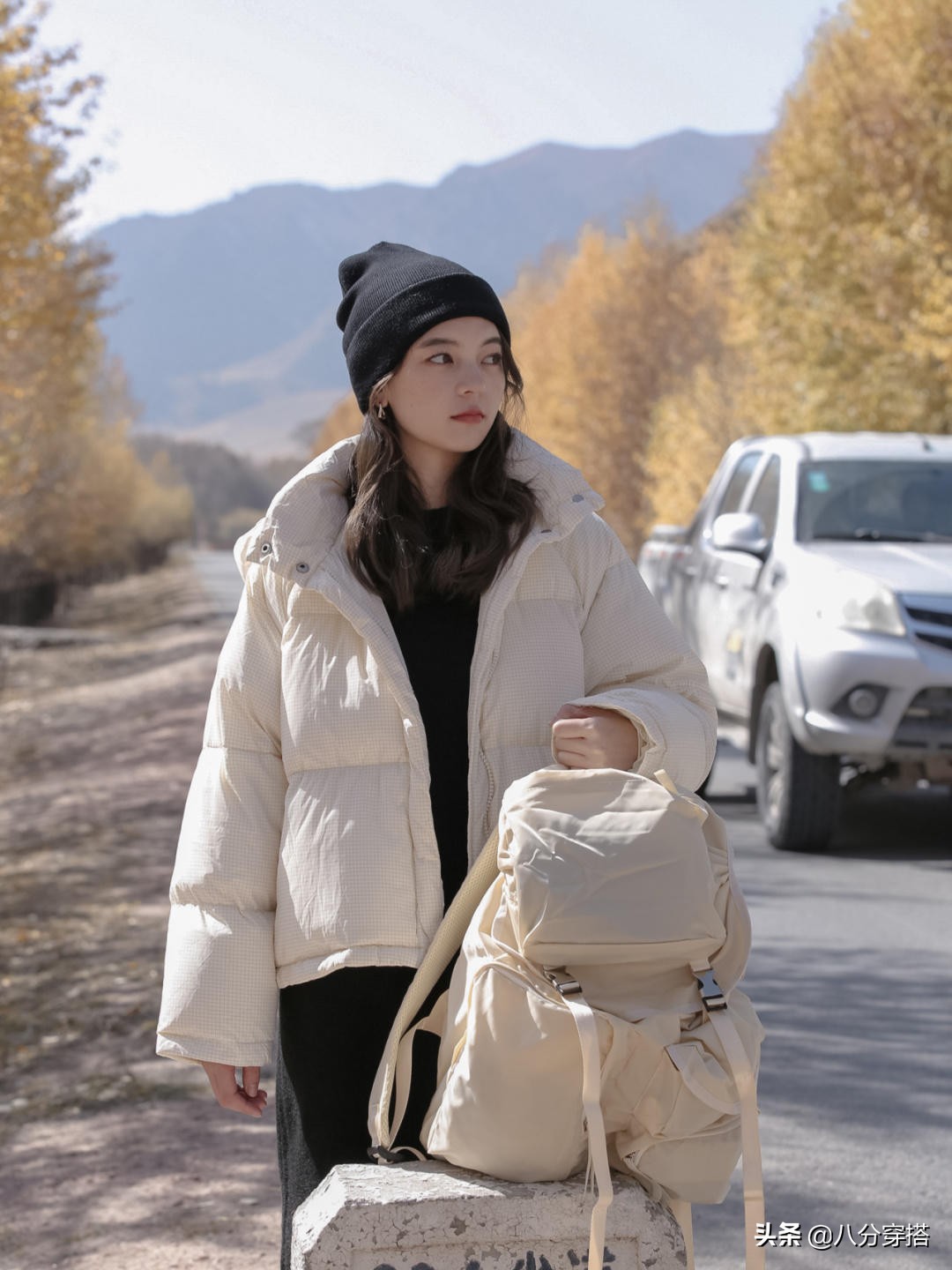 羽绒服短款女洋气小个子显瘦,显瘦短款羽绒服