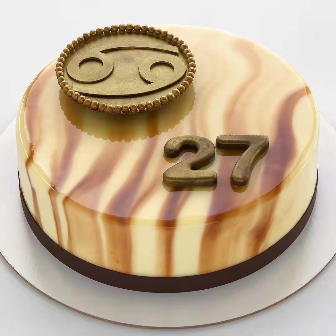 时尚的蛋糕造型图片,超高档艺术蛋糕