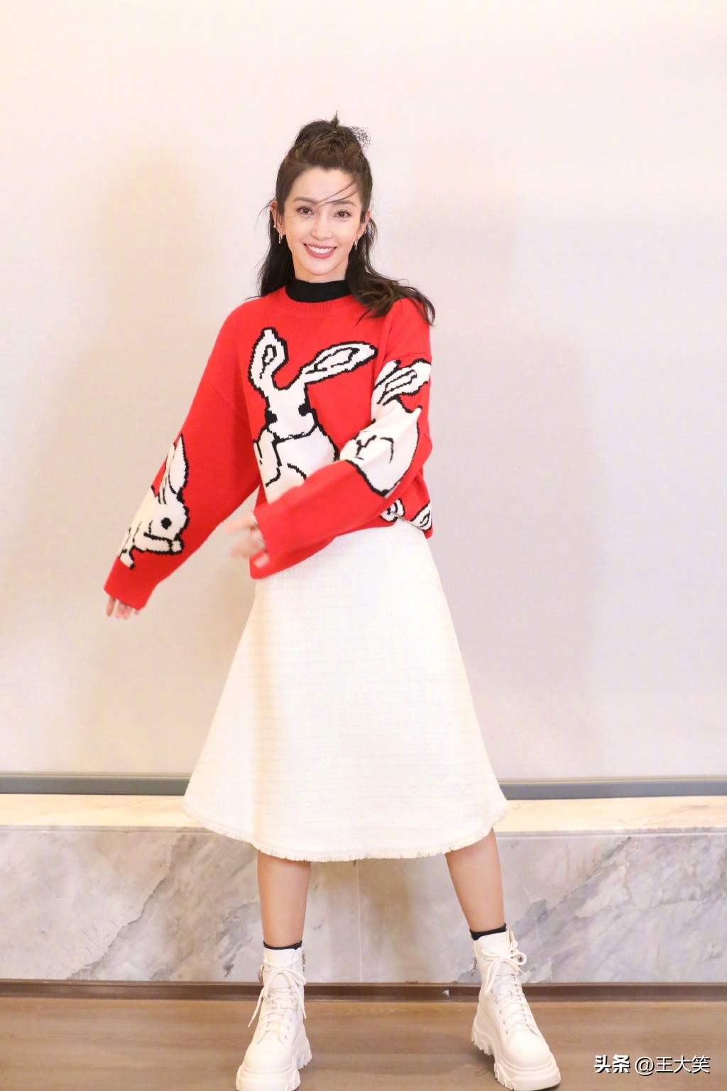 红极一时的“三旦一冰”是如何过兔年春节的?见家长?待产?