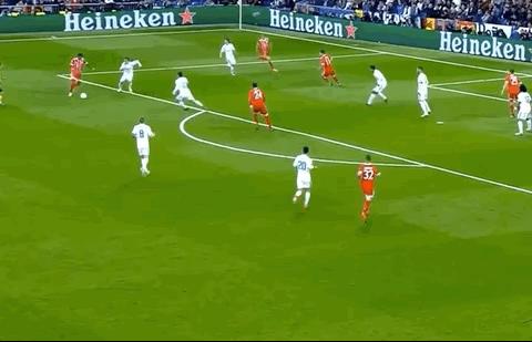 纳瓦斯面对曼城失球,纳瓦斯被嫌弃