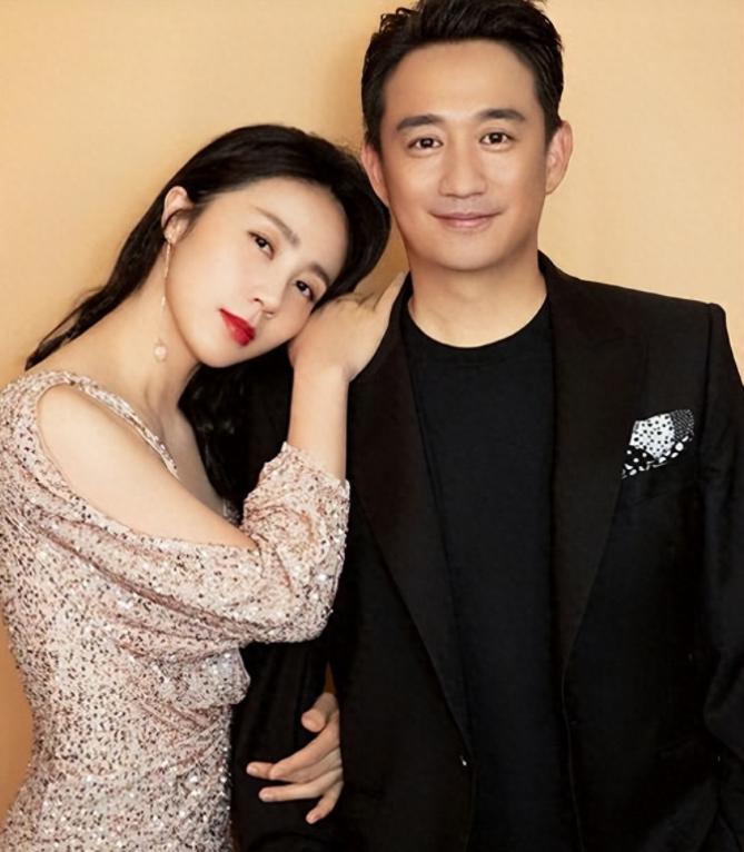 黄磊女儿出国留学,黄磊与他女儿