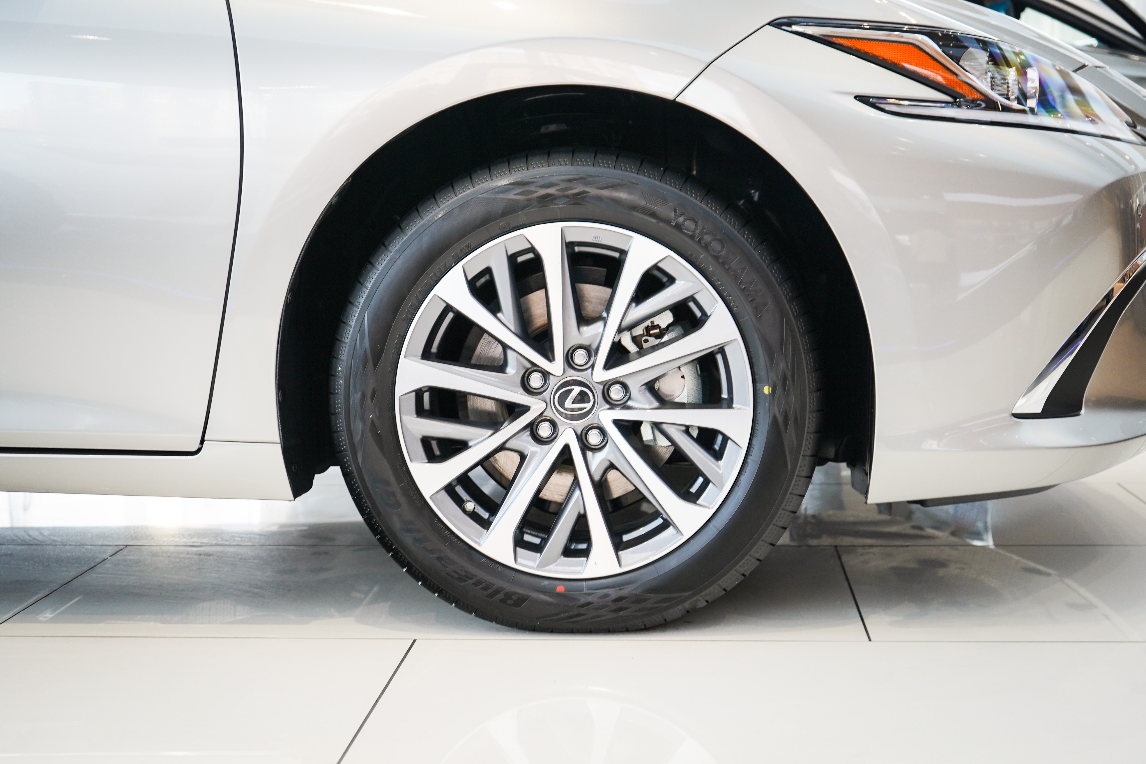 凯美瑞雷克萨斯售价,凯美瑞购买价格明细