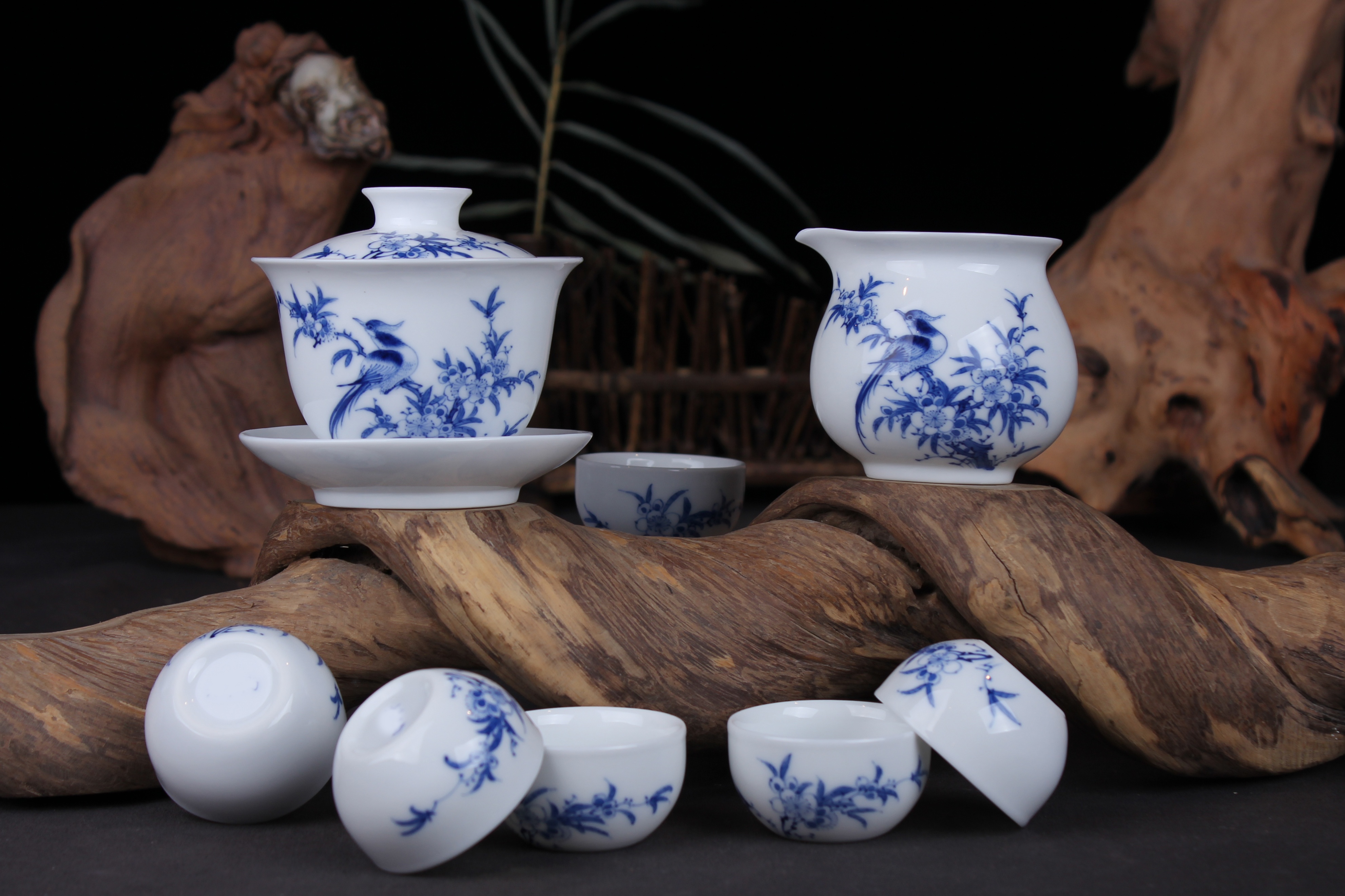 瓷器贴花和手工画区别,瓷器手工跟贴花的区别