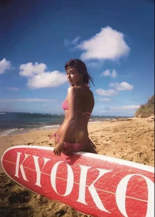 绫濑遥颜值巅峰之作,日本最迷人的十大美女绫濑遥