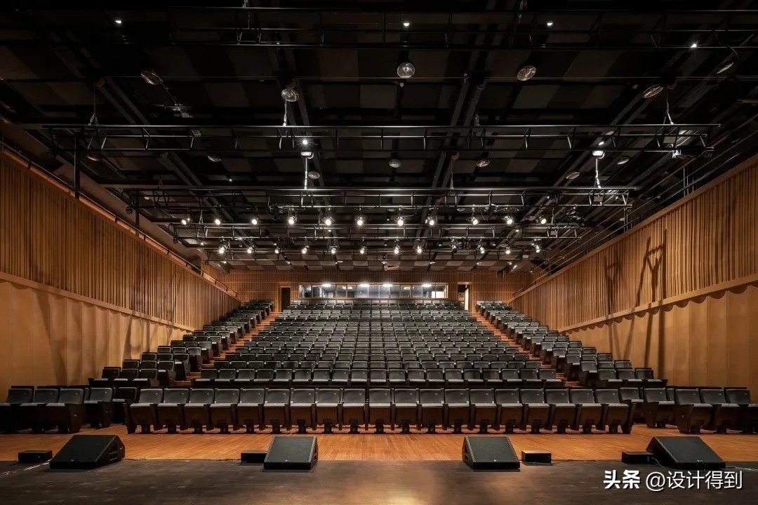 室内吸音材料如何隔音,室内空间大如何做吸音